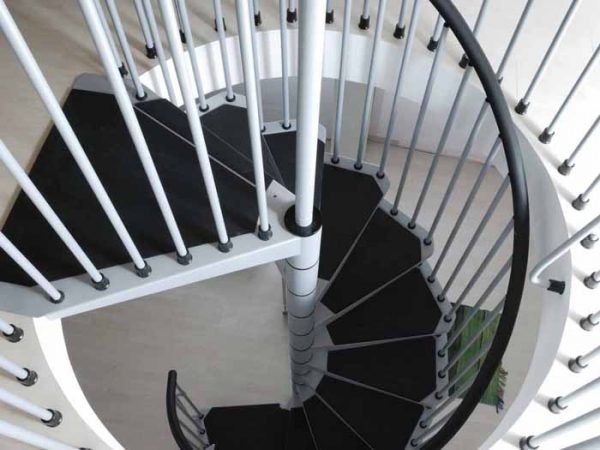 F3 Balustrade with steel spindles and black handrail from The Staircase People
